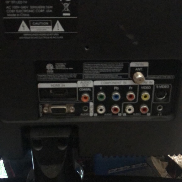 Coby 19 inch monitor - Picture 4 of 7
